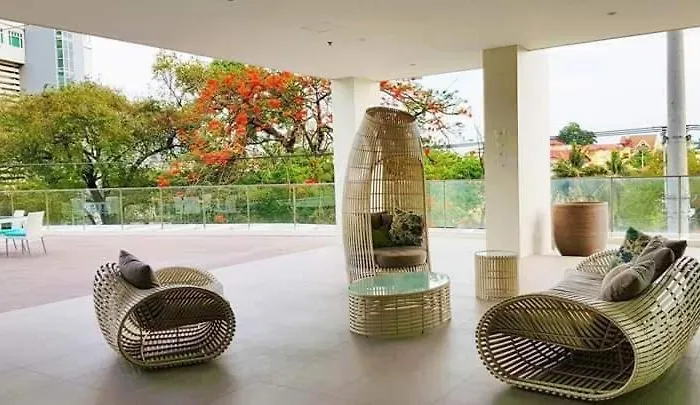 1br - 17th Fr Mountain-view At Sundance Residences *